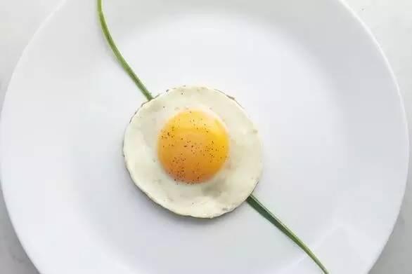 娱乐吃瓜酱荷包蛋,吃瓜酱带你探秘娱乐圈