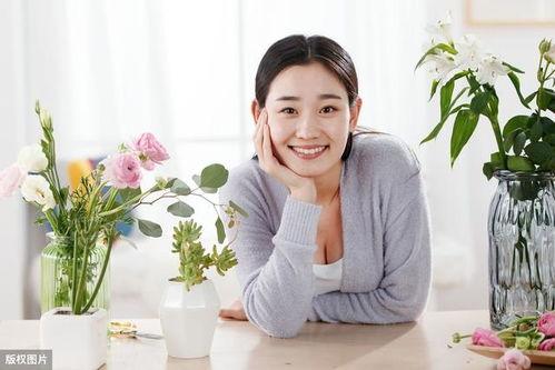 娱乐八卦吃瓜相关图片和素材下载,揭秘明星幕后故事，吃瓜群众狂欢时刻